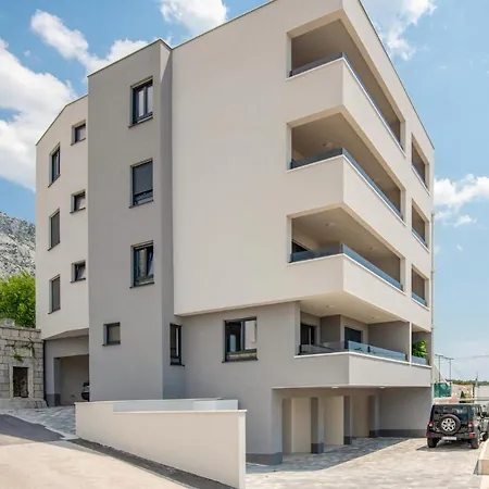 2 Bedroom In
